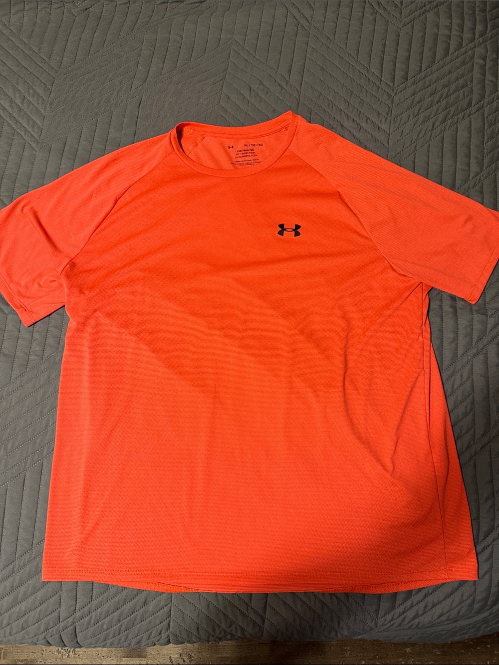 Under Armour Men’s Neon Orange Athletic Tee with Black Logo
